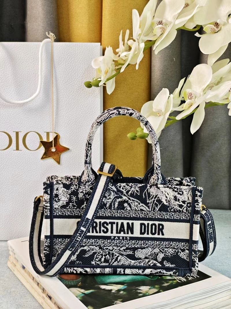 Christian Dior Shopping Bags